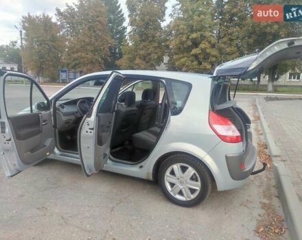 Серый Рено Сценик, объемом двигателя 1.6 л и пробегом 167 тыс. км за 5300 $, фото 12 на Automoto.ua