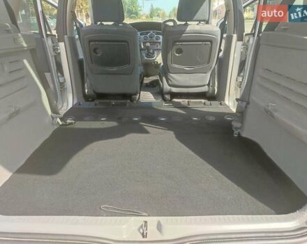 Серый Рено Сценик, объемом двигателя 1.6 л и пробегом 167 тыс. км за 5300 $, фото 36 на Automoto.ua