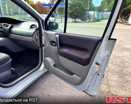 Сірий Рено Сценік, об'ємом двигуна 1.5 л та пробігом 281 тис. км за 3500 $, фото 12 на Automoto.ua