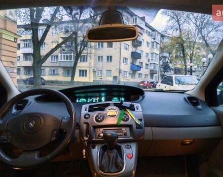 Сірий Рено Сценік, об'ємом двигуна 1.6 л та пробігом 207 тис. км за 3000 $, фото 24 на Automoto.ua