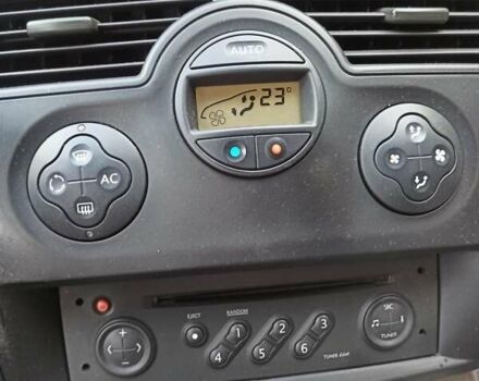 Сірий Рено Сценік, об'ємом двигуна 1.6 л та пробігом 170 тис. км за 5100 $, фото 9 на Automoto.ua