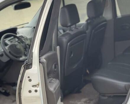 Сірий Рено Сценік, об'ємом двигуна 1.87 л та пробігом 350 тис. км за 2450 $, фото 3 на Automoto.ua