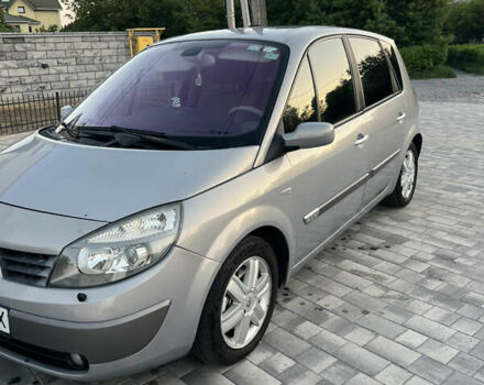 Серый Рено Сценик, объемом двигателя 1.99 л и пробегом 203 тыс. км за 4950 $, фото 1 на Automoto.ua