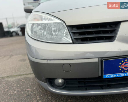 Сірий Рено Сценік, об'ємом двигуна 1.6 л та пробігом 118 тис. км за 6300 $, фото 22 на Automoto.ua