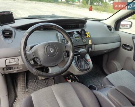 Серый Рено Сценик, объемом двигателя 1.6 л и пробегом 280 тыс. км за 5500 $, фото 6 на Automoto.ua