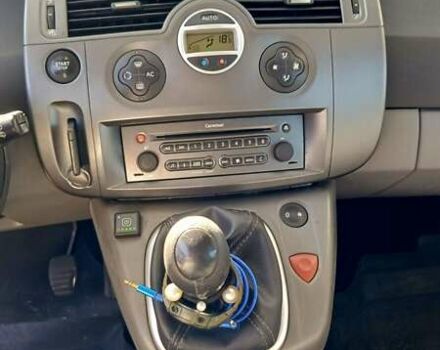 Серый Рено Сценик, объемом двигателя 1.6 л и пробегом 323 тыс. км за 4750 $, фото 18 на Automoto.ua