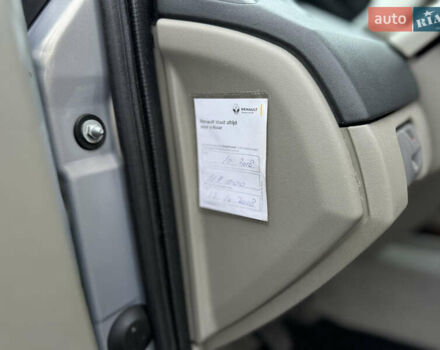 Сірий Рено Сценік, об'ємом двигуна 1.6 л та пробігом 118 тис. км за 6300 $, фото 75 на Automoto.ua