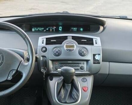 Сірий Рено Сценік, об'ємом двигуна 1.6 л та пробігом 207 тис. км за 4500 $, фото 15 на Automoto.ua