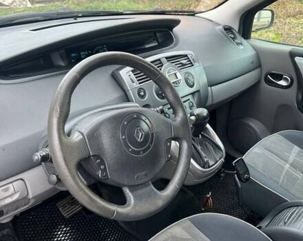 Рено Сценик 2004 в Подгайцах на Automoto.ua Серый Рено Сценик, объемом двигателя 1.6 л и пробегом 287 тыс. км за 4000 $, фото 2 на Automoto.ua