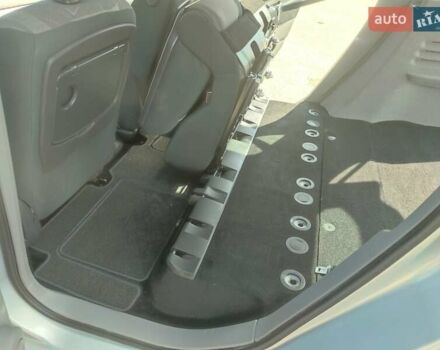 Серый Рено Сценик, объемом двигателя 1.6 л и пробегом 167 тыс. км за 5300 $, фото 34 на Automoto.ua