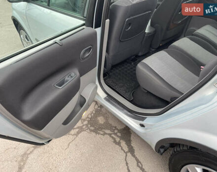 Сірий Рено Сценік, об'ємом двигуна 1.6 л та пробігом 200 тис. км за 4850 $, фото 11 на Automoto.ua