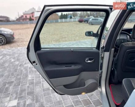 Сірий Рено Сценік, об'ємом двигуна 1.6 л та пробігом 263 тис. км за 3999 $, фото 15 на Automoto.ua