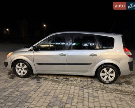 Серый Рено Сценик, объемом двигателя 1.9 л и пробегом 300 тыс. км за 3299 $, фото 2 на Automoto.ua