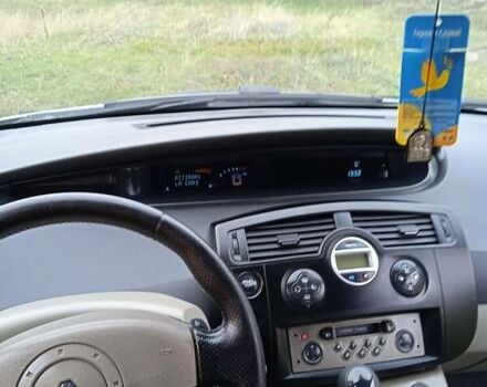 Серый Рено Сценик, объемом двигателя 1.9 л и пробегом 240 тыс. км за 5000 $, фото 16 на Automoto.ua