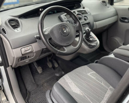 Сірий Рено Сценік, об'ємом двигуна 1.6 л та пробігом 200 тис. км за 4850 $, фото 8 на Automoto.ua