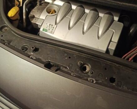 Сірий Рено Сценік, об'ємом двигуна 1.6 л та пробігом 170 тис. км за 5100 $, фото 6 на Automoto.ua