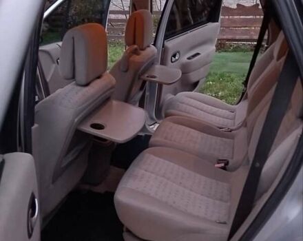 Серый Рено Сценик, объемом двигателя 1.9 л и пробегом 300 тыс. км за 3600 $, фото 27 на Automoto.ua