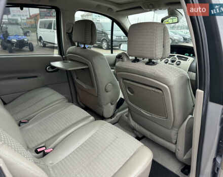 Сірий Рено Сценік, об'ємом двигуна 1.6 л та пробігом 118 тис. км за 6300 $, фото 48 на Automoto.ua