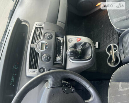 Серый Рено Сценик, объемом двигателя 1.6 л и пробегом 264 тыс. км за 3650 $, фото 14 на Automoto.ua