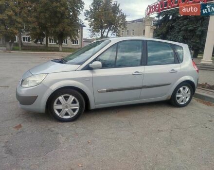 Серый Рено Сценик, объемом двигателя 1.6 л и пробегом 167 тыс. км за 5300 $, фото 1 на Automoto.ua