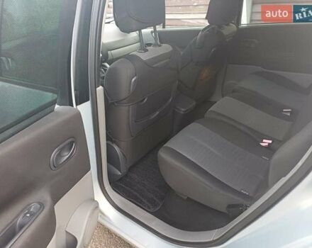 Серый Рено Сценик, объемом двигателя 1.6 л и пробегом 254 тыс. км за 4000 $, фото 10 на Automoto.ua