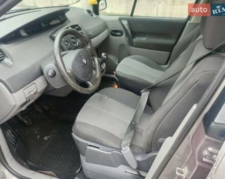 Сірий Рено Сценік, об'ємом двигуна 1.5 л та пробігом 380 тис. км за 3650 $, фото 8 на Automoto.ua