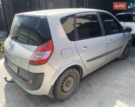 Сірий Рено Сценік, об'ємом двигуна 1.5 л та пробігом 216 тис. км за 4200 $, фото 3 на Automoto.ua
