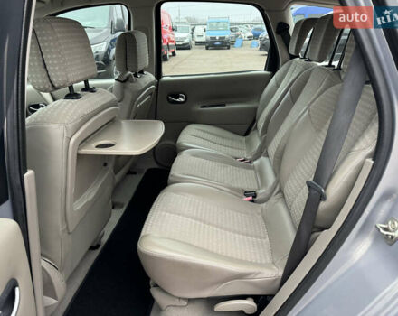 Сірий Рено Сценік, об'ємом двигуна 1.6 л та пробігом 118 тис. км за 6300 $, фото 38 на Automoto.ua