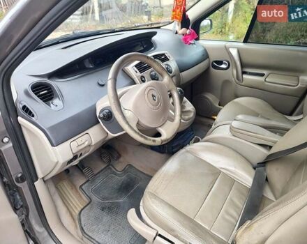 Серый Рено Сценик, объемом двигателя 1.6 л и пробегом 217 тыс. км за 4400 $, фото 9 на Automoto.ua