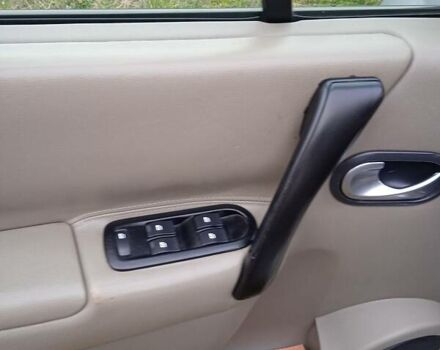 Серый Рено Сценик, объемом двигателя 1.9 л и пробегом 240 тыс. км за 5000 $, фото 14 на Automoto.ua