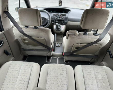 Серый Рено Сценик, объемом двигателя 1.5 л и пробегом 367 тыс. км за 3250 $, фото 11 на Automoto.ua