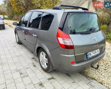 Серый Рено Сценик, объемом двигателя 1.6 л и пробегом 217 тыс. км за 4400 $, фото 7 на Automoto.ua
