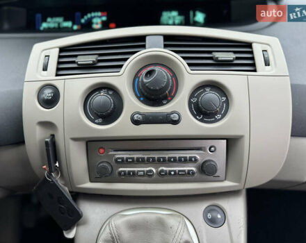 Сірий Рено Сценік, об'ємом двигуна 1.6 л та пробігом 118 тис. км за 6300 $, фото 64 на Automoto.ua