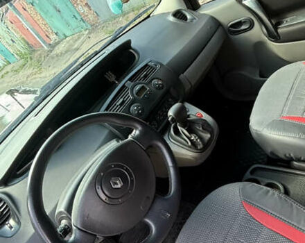 Серый Рено Сценик, объемом двигателя 1.6 л и пробегом 298 тыс. км за 4300 $, фото 3 на Automoto.ua