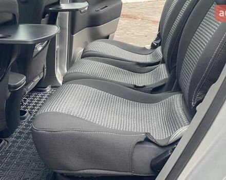 Сірий Рено Сценік, об'ємом двигуна 2 л та пробігом 95 тис. км за 4450 $, фото 62 на Automoto.ua