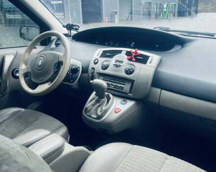 Серый Рено Сценик, объемом двигателя 2 л и пробегом 153 тыс. км за 5150 $, фото 21 на Automoto.ua