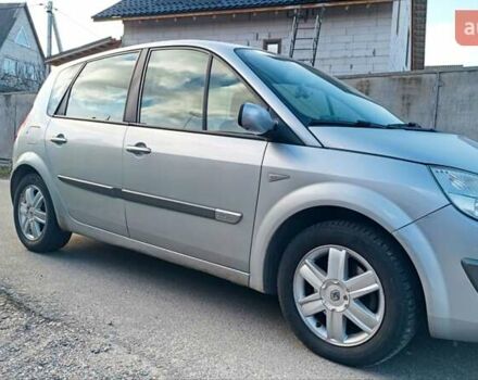 Серый Рено Сценик, объемом двигателя 2 л и пробегом 153 тыс. км за 5600 $, фото 2 на Automoto.ua