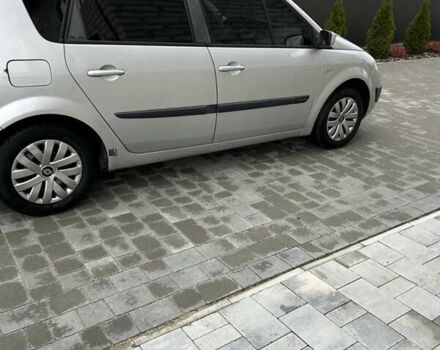 Сірий Рено Сценік, об'ємом двигуна 1.6 л та пробігом 300 тис. км за 3850 $, фото 2 на Automoto.ua