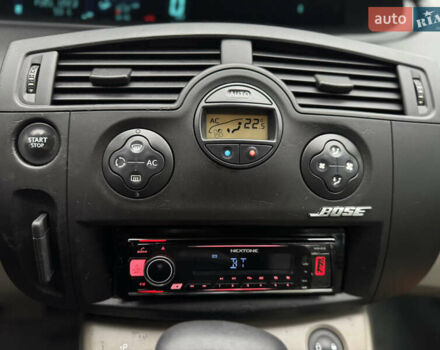 Серый Рено Сценик, объемом двигателя 1.6 л и пробегом 237 тыс. км за 4850 $, фото 24 на Automoto.ua