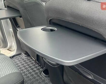 Сірий Рено Сценік, об'ємом двигуна 2 л та пробігом 95 тис. км за 4450 $, фото 63 на Automoto.ua