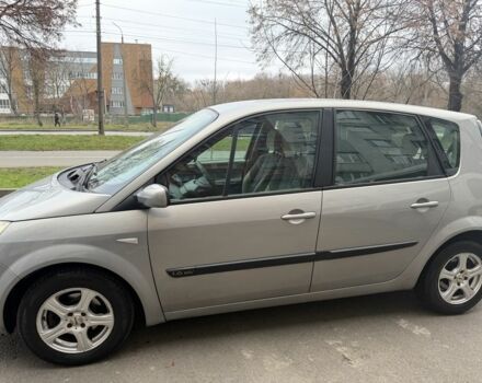 Сірий Рено Сценік, об'ємом двигуна 1.6 л та пробігом 196 тис. км за 3750 $, фото 1 на Automoto.ua