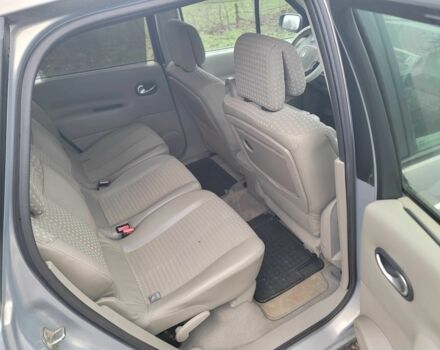 Серый Рено Сценик, объемом двигателя 1.9 л и пробегом 200 тыс. км за 4700 $, фото 10 на Automoto.ua