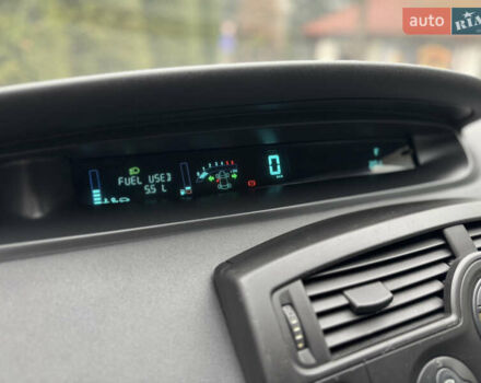 Серый Рено Сценик, объемом двигателя 1.6 л и пробегом 237 тыс. км за 4850 $, фото 28 на Automoto.ua