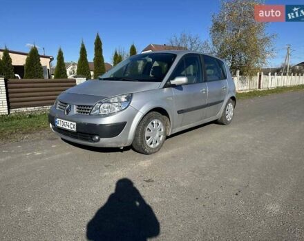 Серый Рено Сценик, объемом двигателя 1.6 л и пробегом 250 тыс. км за 4700 $, фото 9 на Automoto.ua
