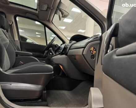 Сірий Рено Сценік, об'ємом двигуна 0 л та пробігом 193 тис. км за 5600 $, фото 3 на Automoto.ua