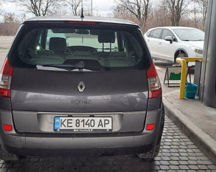 Серый Рено Сценик, объемом двигателя 1.6 л и пробегом 210 тыс. км за 4200 $, фото 2 на Automoto.ua