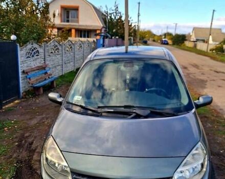 Рено Сценик 2005 в Полтаве на Automoto.ua Серый Рено Сценик, объемом двигателя 1.9 л и пробегом 335 тыс. км за 5200 $, фото 2 на Automoto.ua