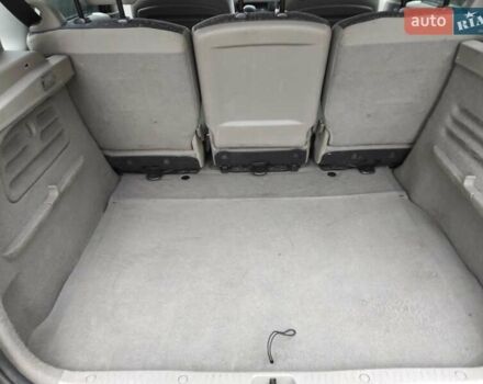 Серый Рено Сценик, объемом двигателя 1.6 л и пробегом 230 тыс. км за 4990 $, фото 40 на Automoto.ua