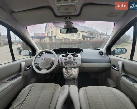 Серый Рено Сценик, объемом двигателя 1.9 л и пробегом 215 тыс. км за 4700 $, фото 13 на Automoto.ua