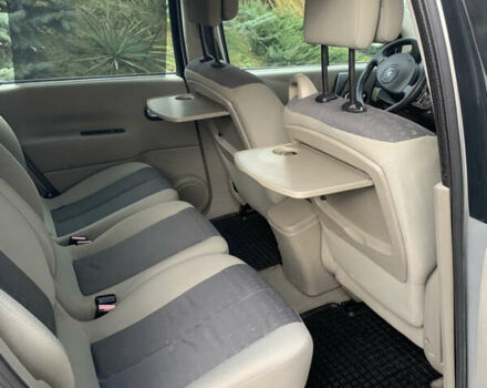 Серый Рено Сценик, объемом двигателя 1.6 л и пробегом 300 тыс. км за 2950 $, фото 12 на Automoto.ua